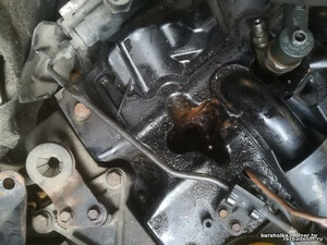 Демонтаж форсунок двигателя дизель Рено